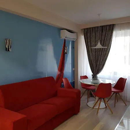 Summerland Sunrise Apartments Mamaia Exterior photo